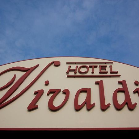 Vivaldi Hotel Westerlo Kültér fotó